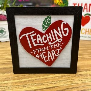 ♥️Teaching From The Heart Decor♥️
